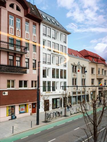 Ieeja, Ferdinand Boutique in Klujnapoka