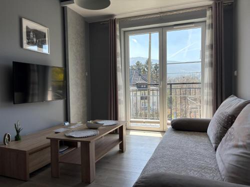 Apartament Villa Mountain View Numer 3 - Blisko Centrum oraz Dworca, Шклярска-Поремба
