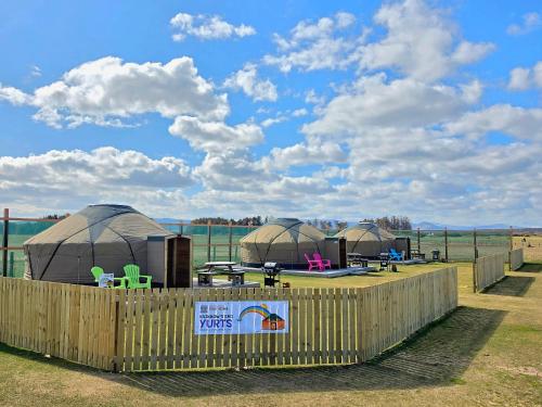 Rainbow's End Yurts gîte à louer Gizzen Briggs