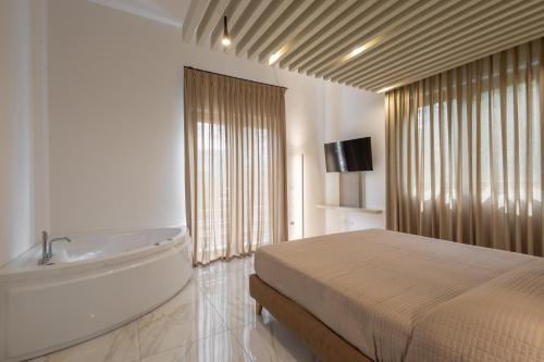 Джакузі, Prisco Suite in Капаччо