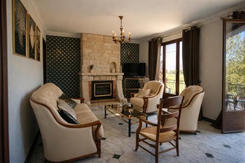 Family Break 10 guests in Beaulieu-sur-Dordogne
