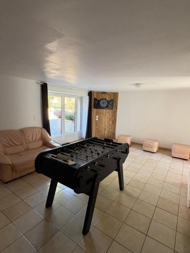 Atpūtas iespējas, Gîte rural spacieux avec piscine (Gite rural spacieux avec piscine) in Nuille-sur-Vicoin
