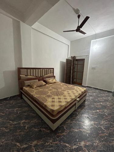 Dhauladhar view home stay