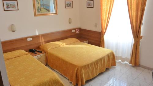 Hotel Mignon, Milán (fotografie 11)