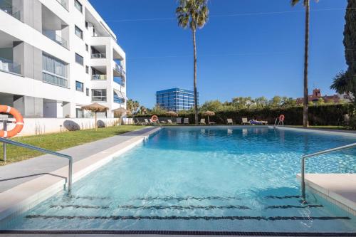 GuestReady - Marbella with terrace and pool