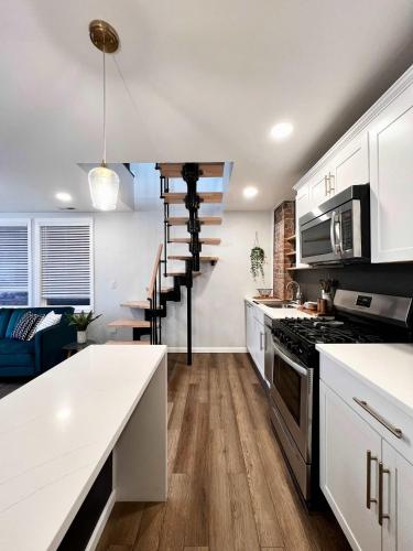 Rivertown Retreat in Downtown Verona in Verona, USA