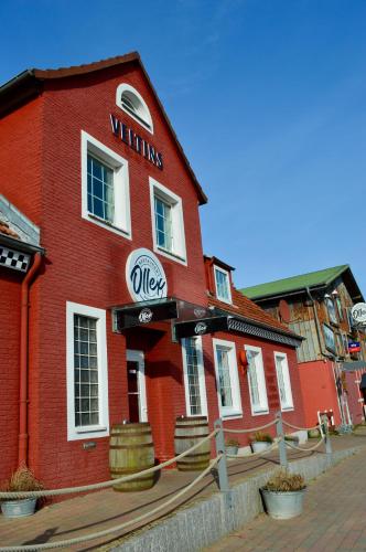 Restaurant Ollex and beds Zimmer 3 in Schashagen
