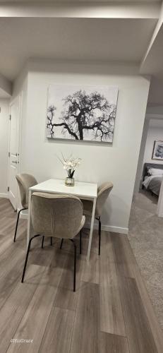 Cobblebrook Executive Suites in Airdrie