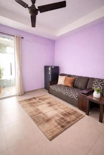 Cozy Private 1bhk Apartment For Couples - image 3
