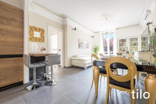 مطبخ, City Center Lux| 2BR| A/C| Parking By Tilo in مركز مدينة جينوا