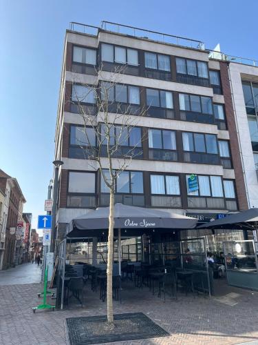 Spacious Apartment at Top Location Grote Markt in Сінт-Ніклас