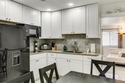 West Palm Beach Apartment 3 Mi to Shore! in West Palm Beach, USA