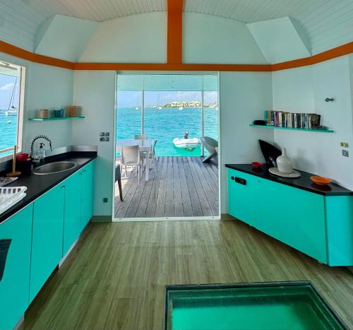 外観, Lagoon Lodge Caraibes -Lodge flottant sur lagon avec vue mer in セント フランコイス