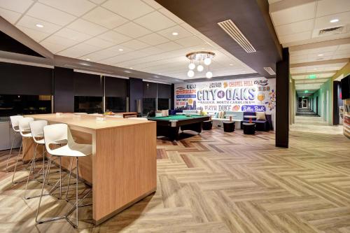 Tru By Hilton Raleigh Durham Airport - image 33