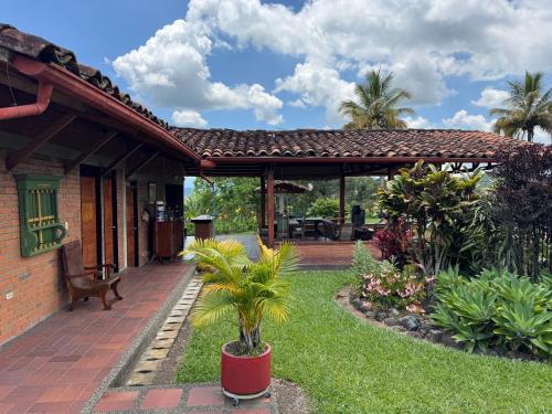 Garden, El Rincon Campestre, 2 piscinas y privacidad in Belmonte Bajo