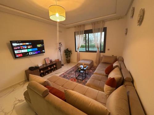 Rio Beach Appartment Sea View 3 Pools Parking in Sidi Rahal