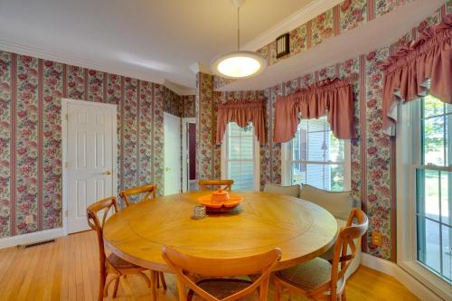 4 Mi to Dale Hollow Lake! Countryside Retreat in Albanija (KY)