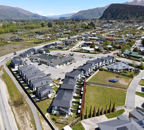 外觀, Modern Warm & Cosy Townhouse - 5 min to Wānaka (Modern Warm & Cosy Townhouse - 5 min to Wanaka) in 亞伯特鎮