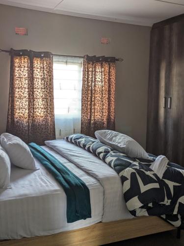 Maneya Apartments in Ntowololo