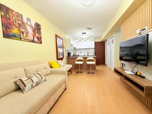 Central apartment with parking