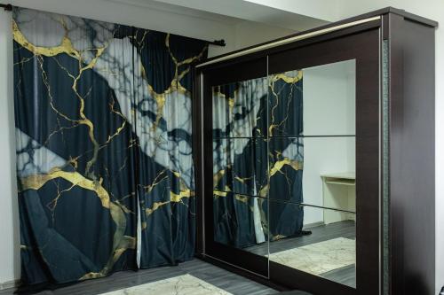 Luxury Stay Tomis Plus Constanta - image 5