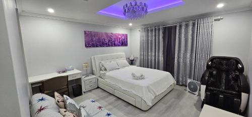 Comfort living in Queens Park