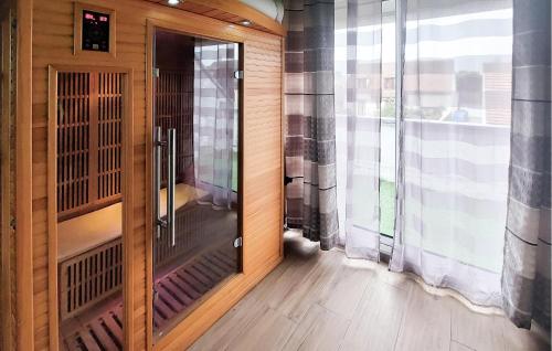 Діяльність, Stunning Home In Compans With Sauna in Грессі