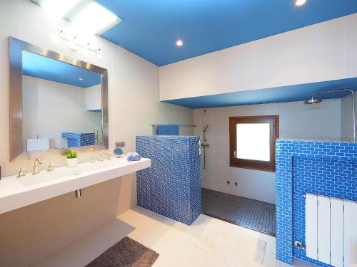 Holiday Home Almadrava