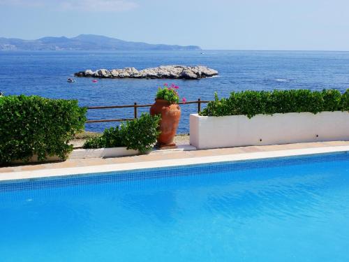 Apartamento acogedor con terraza, céntrico, cerca de la playa - HISP-236-64