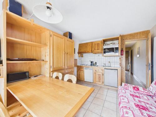 Appartement cosy au pied des pistes avec WiFi et parking - FR-1-623-152