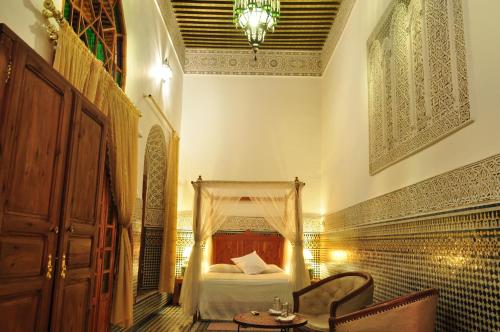 Riad Sara - image 10