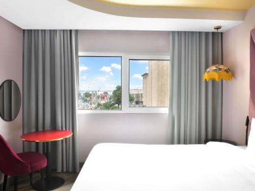 IBIS STYLES KINSHASA - image 5