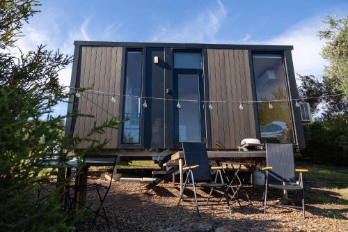 Scrub Tiny House by Tiny Away, McLaren Vale
