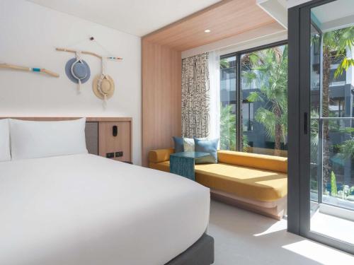 room detail thumbnail 0