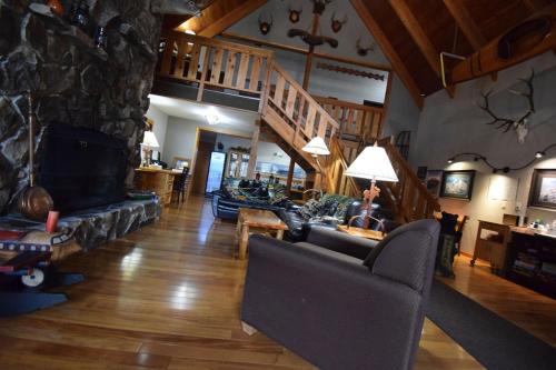 Előcsarnok, Nisqually Lodge in Ashford (WA)
