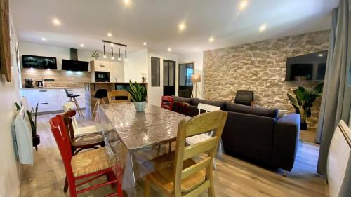 virtuve, Le chemin de bellevue in Chaptelat