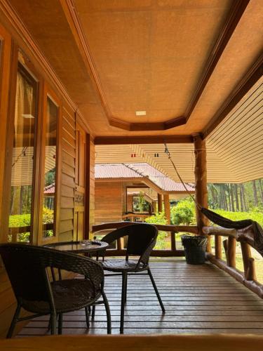 Namtok Bungalows in Phang Nga