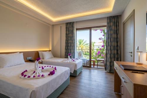 Britannia Hotel in Kemer