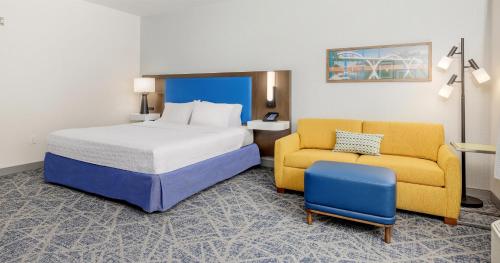 Hampton Inn Suites Grants Pass - image 39