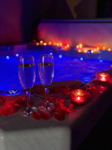 Sylina Spa avec Jacuzzi Privé gîte à louer Bois de Champigny