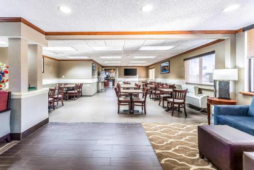 Comfort Inn Festus-St Louis South - image 23