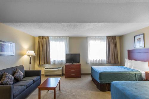 MainStay Suites Brentwood - image 44