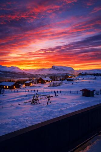 Skats, Syndinstøga in Ryfoss