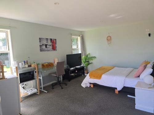 Great Price for Master Ensuite with Garden View in Rolleston