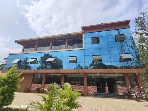 Indavara paradise in Wadgaon