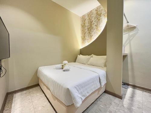 Asimmy Hotel Room Type - Queen Room without Window