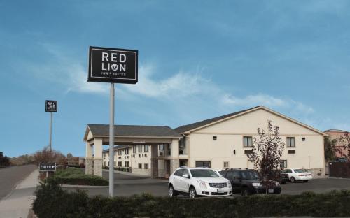 Red Lion Inn & Suites Ontario - Hotel