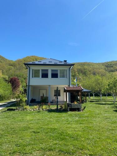 Apartman Anna & Kamp Elza