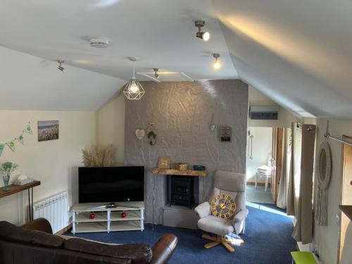 The Annexe, South Shawbost, Isle of Lewis HS2 9BJ in Carloway