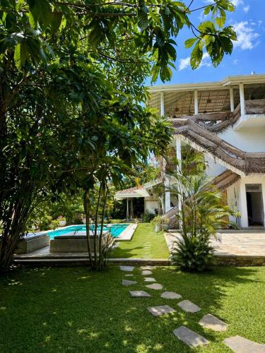 Hidden Tropical Villa with Private Pool and more! - image 2
